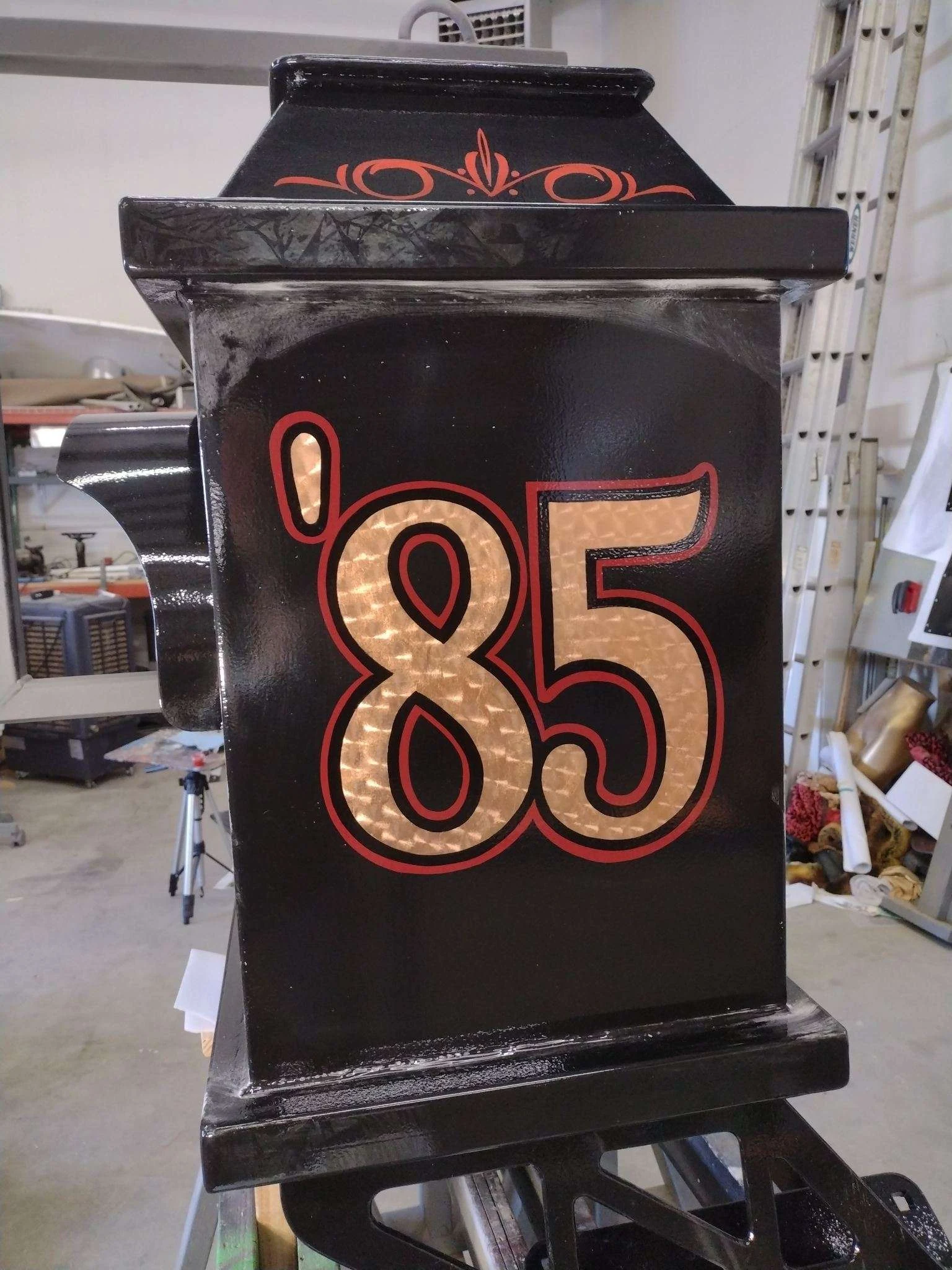 1885 decorative number detail on Lawn Dart